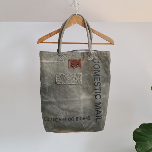 Vintage Handbags - Vintage rugged tote bag